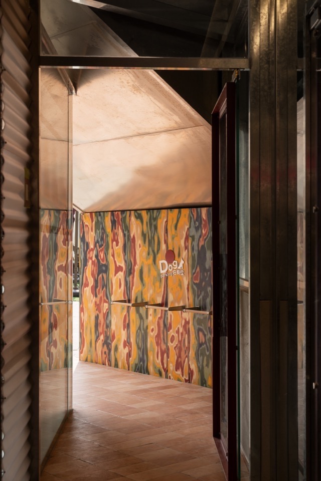BIG BILL pet space by MOS Design Studio