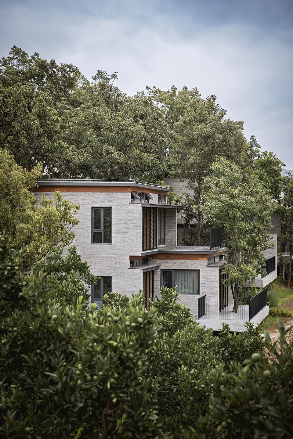 chu orange manor living center by suzao architecture