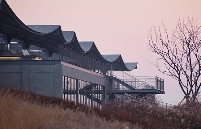 渔家灯火：由堤而生的江畔风景场，台州 / 同济原作工作室