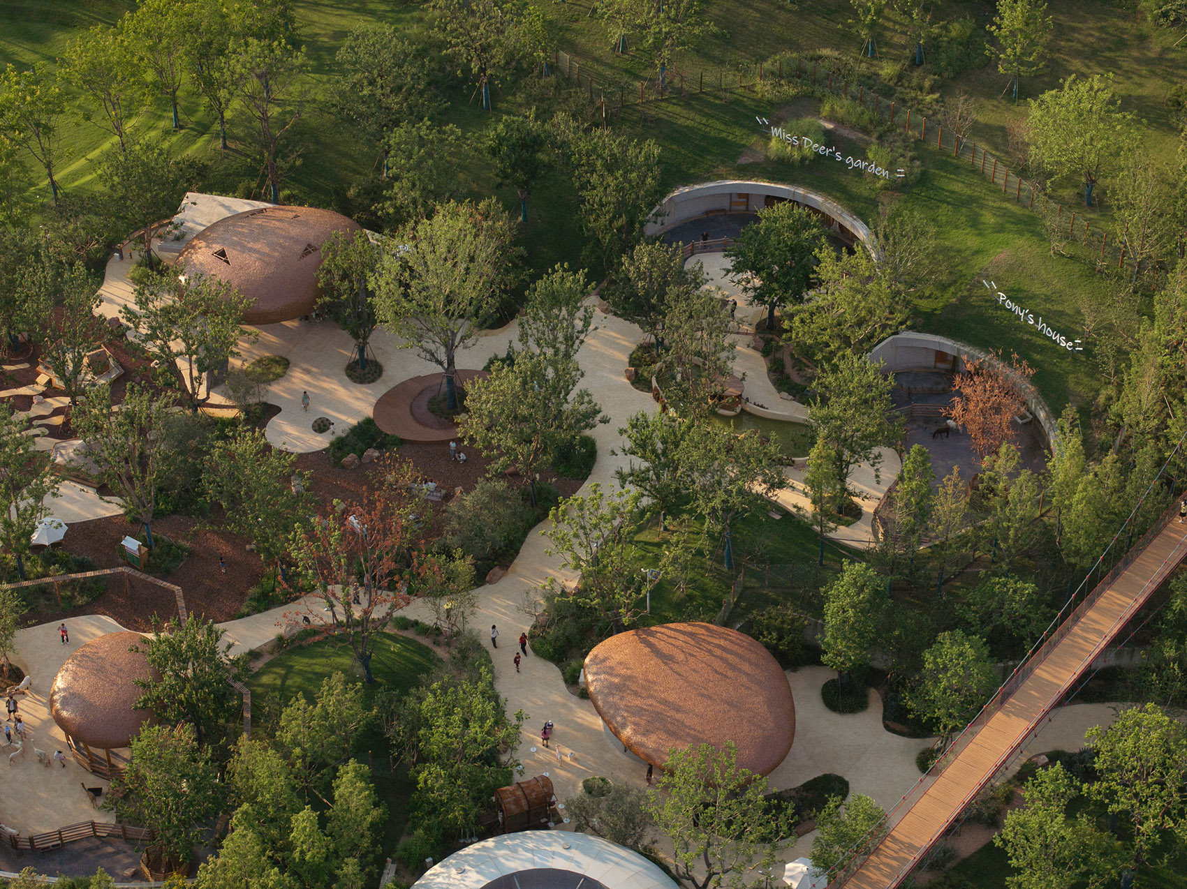 LuxeIsland Farm by Various Associates - 谷德设计网