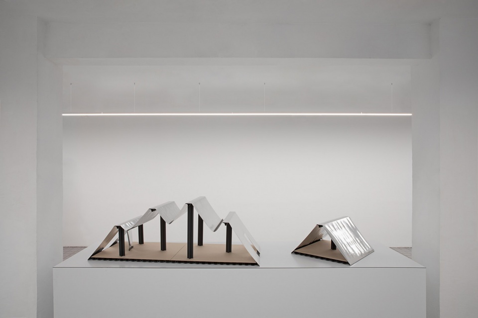 armed fabrics by paloma canizares