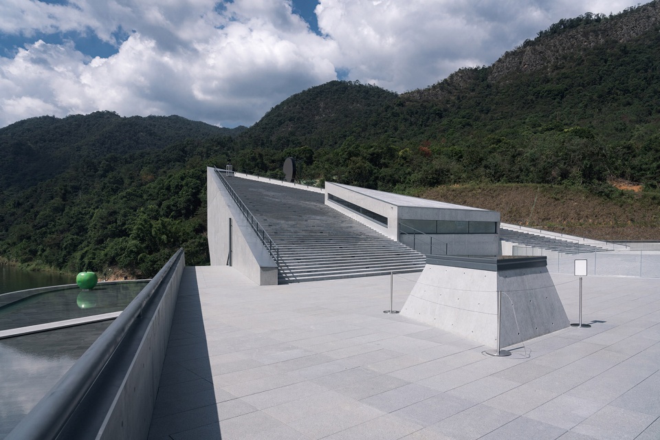 Photograph the Chapel of Song by Kong Jinquan