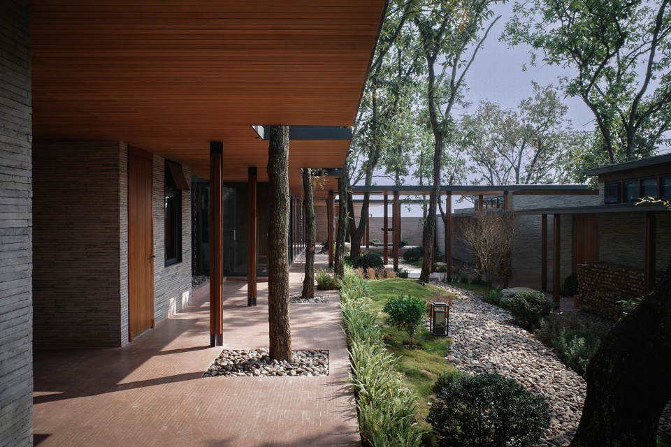 chu orange manor living center by suzao architecture