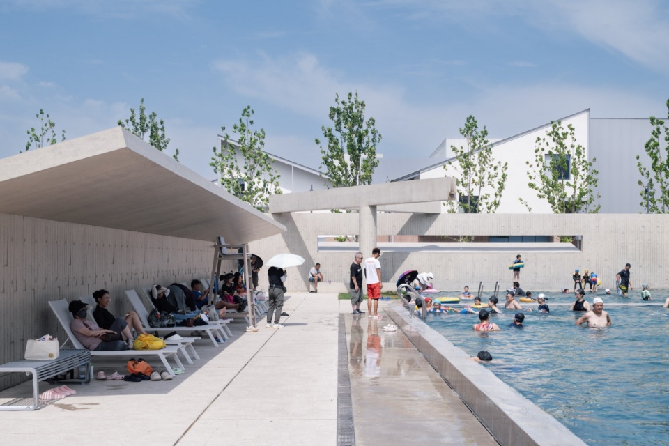 Aranya North Shore Community Sports Center by Atelier XUK
