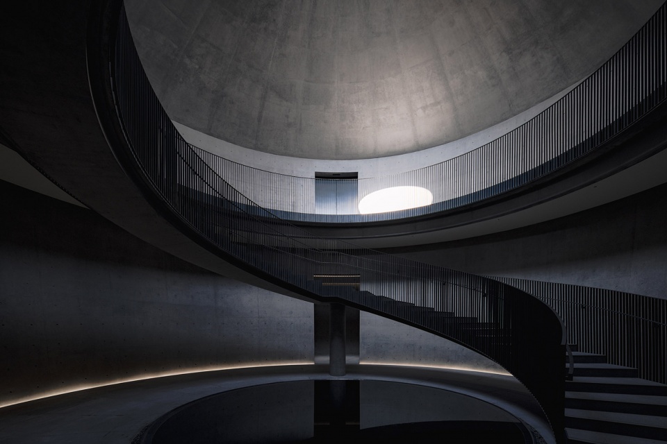 Photograph the Chapel of Song by Kong Jinquan