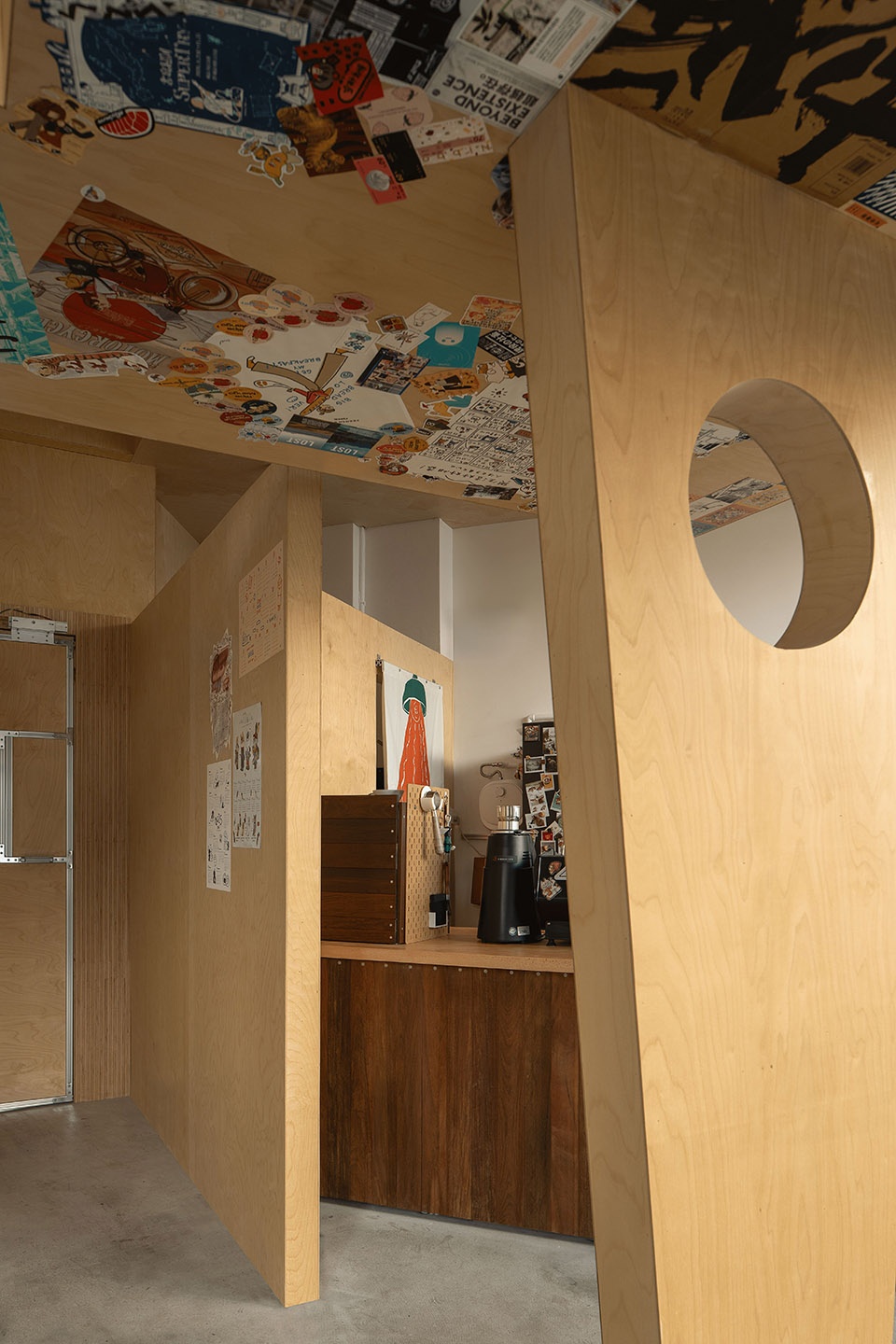 the non commercial aspect of commercial space by hurr design
