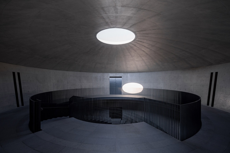 Photograph the Chapel of Song by Kong Jinquan