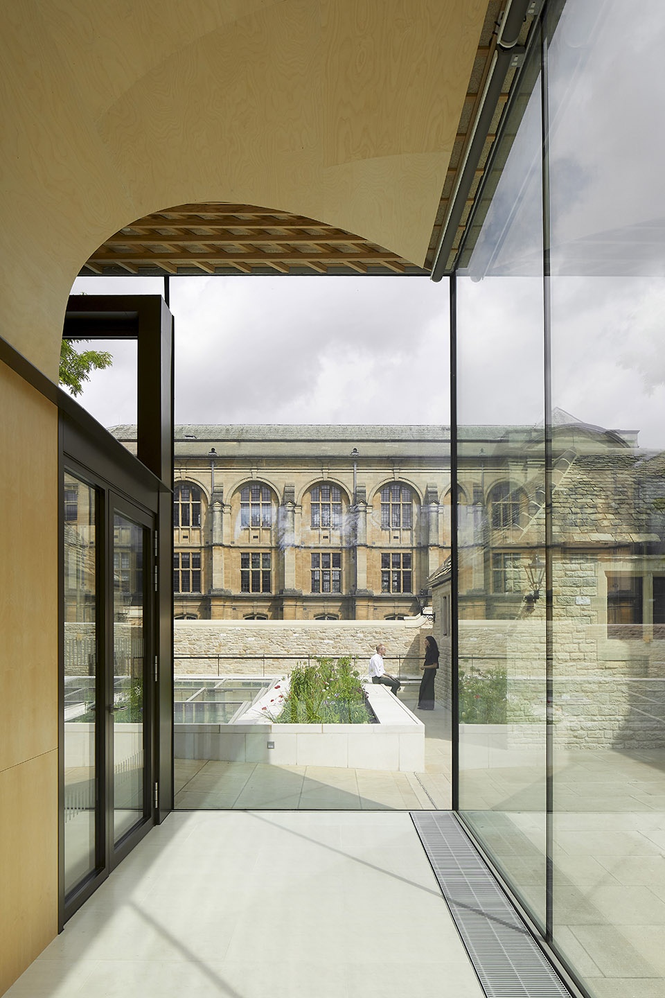 rhodes house oxford by stanton williams