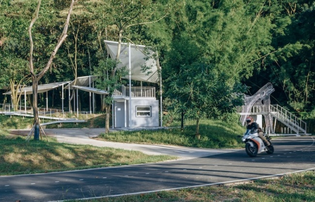 Floating Canopy Grove by People&#8217;s Architecture Office