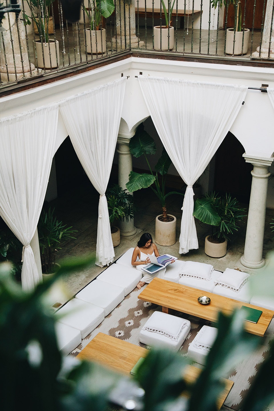 jhotel sin nombre by wishco