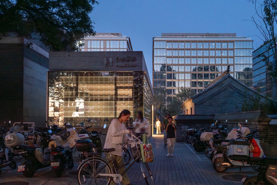 dajixiang municipal public toilet renovation by daga architecture