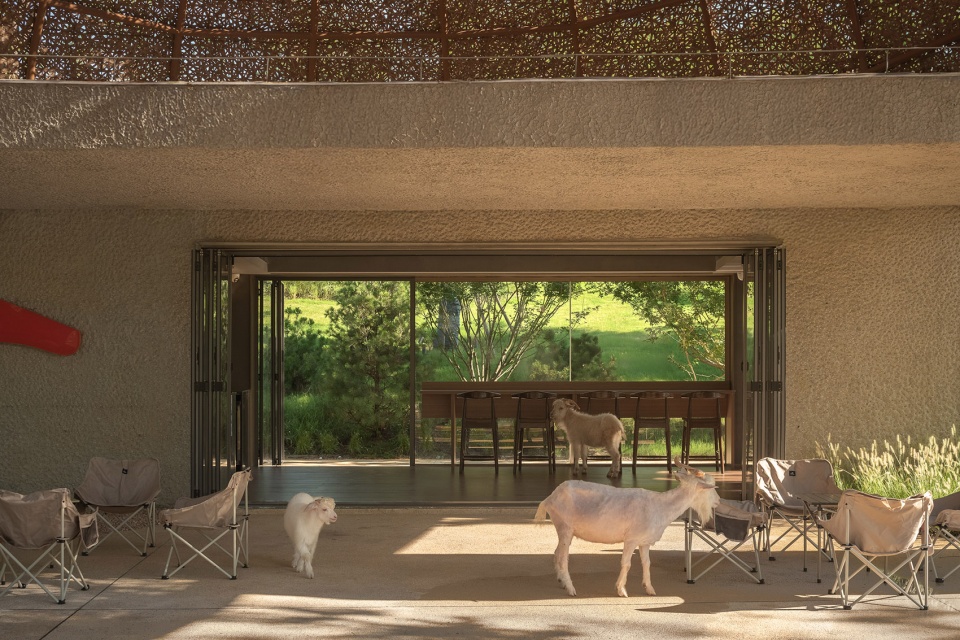luxeisland farm by various associates