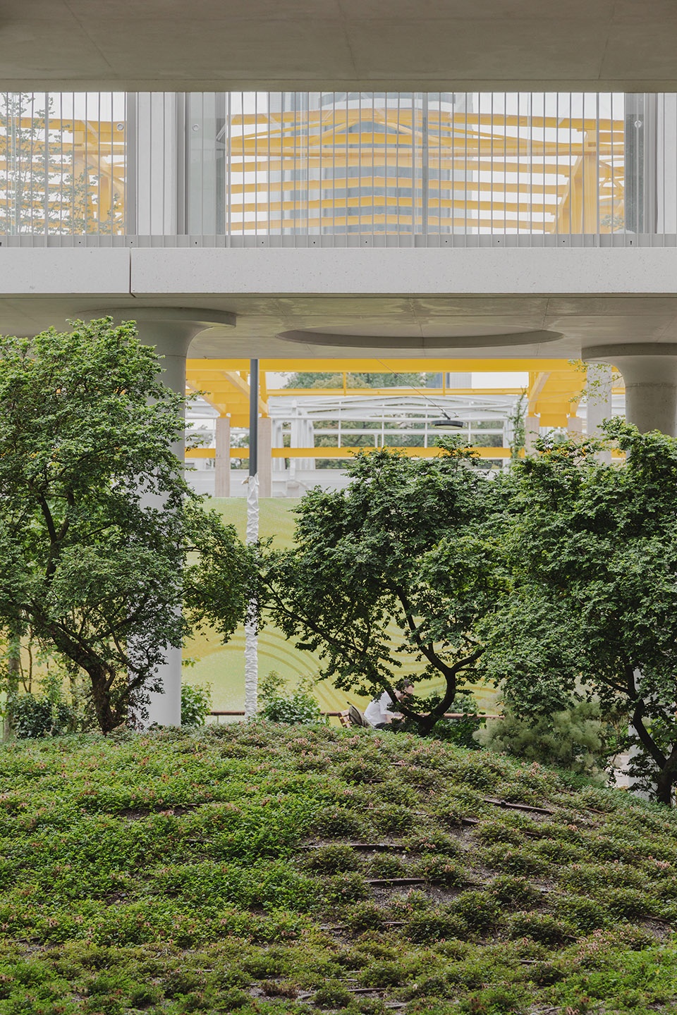 towarowa 22 office house phase b by jems architekci