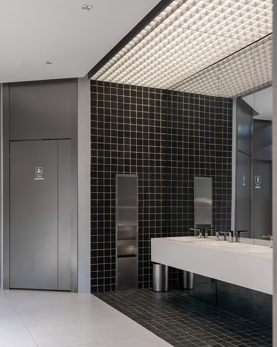 dajixiang municipal public toilet renovation by daga architecture