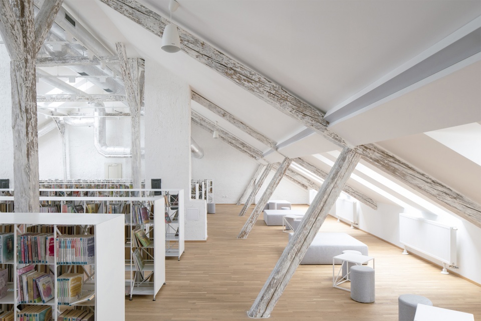 Presov library doxa bistan photo by alex shoots buildings 5 拷贝