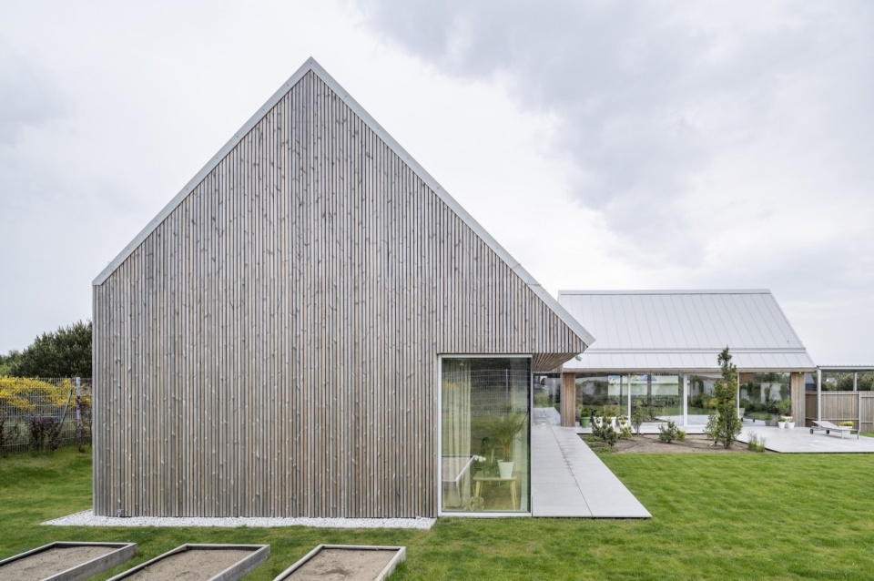 house in jastrzebia gora by archmondo