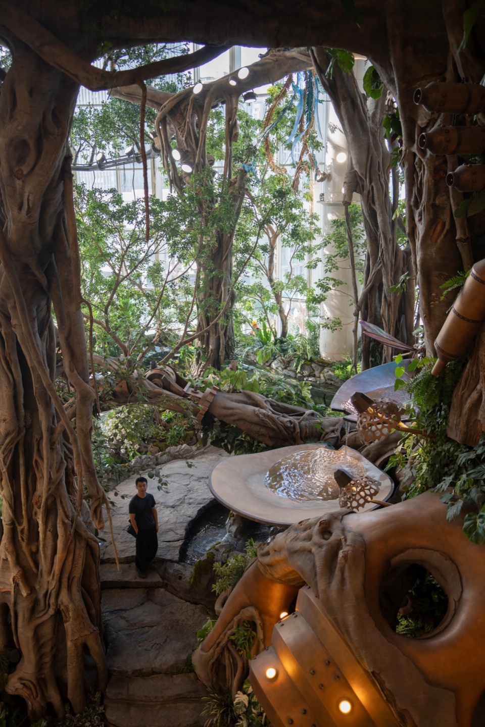 Overall Wonder Tree Installation Design