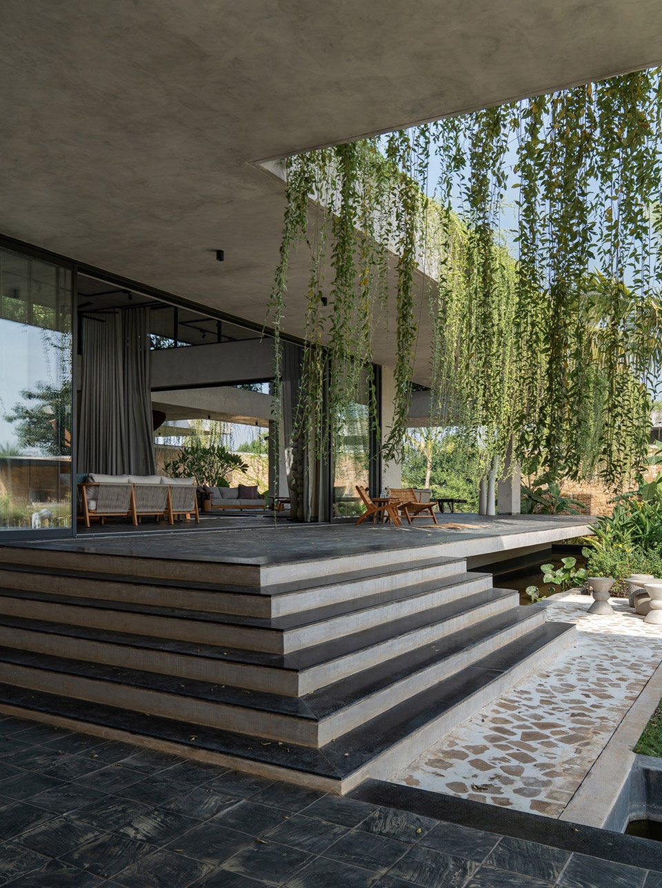 antriya by 23 degrees design shift