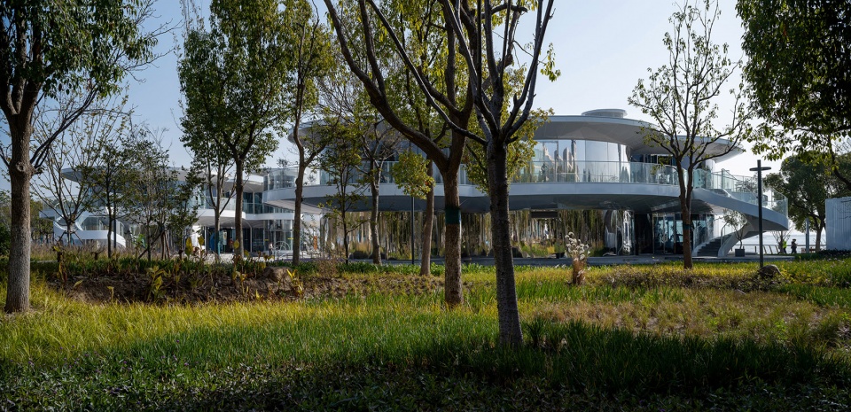 renovation of dishui lake landscape by aisa