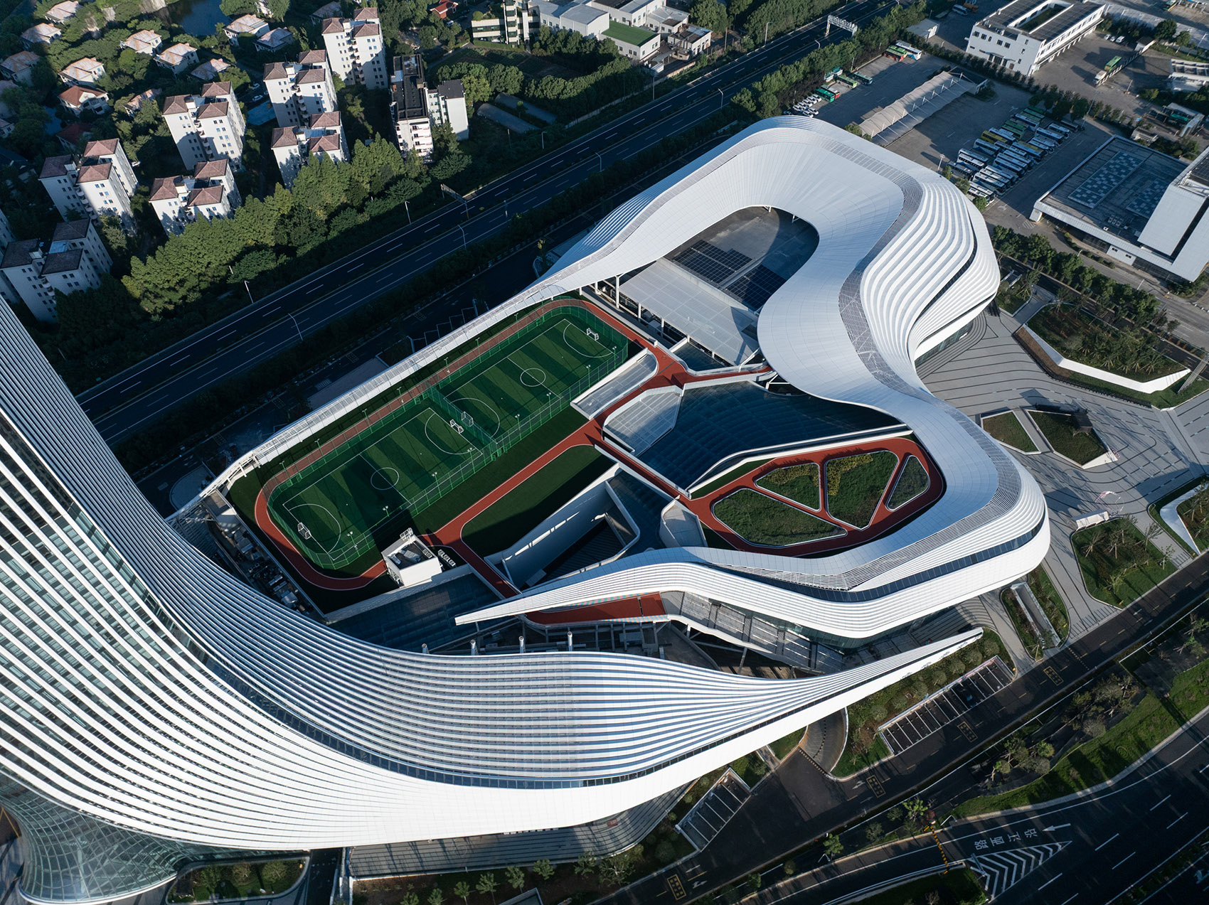 Xinchang Globular Center by line+ Zhu Peidong - 谷德设计网