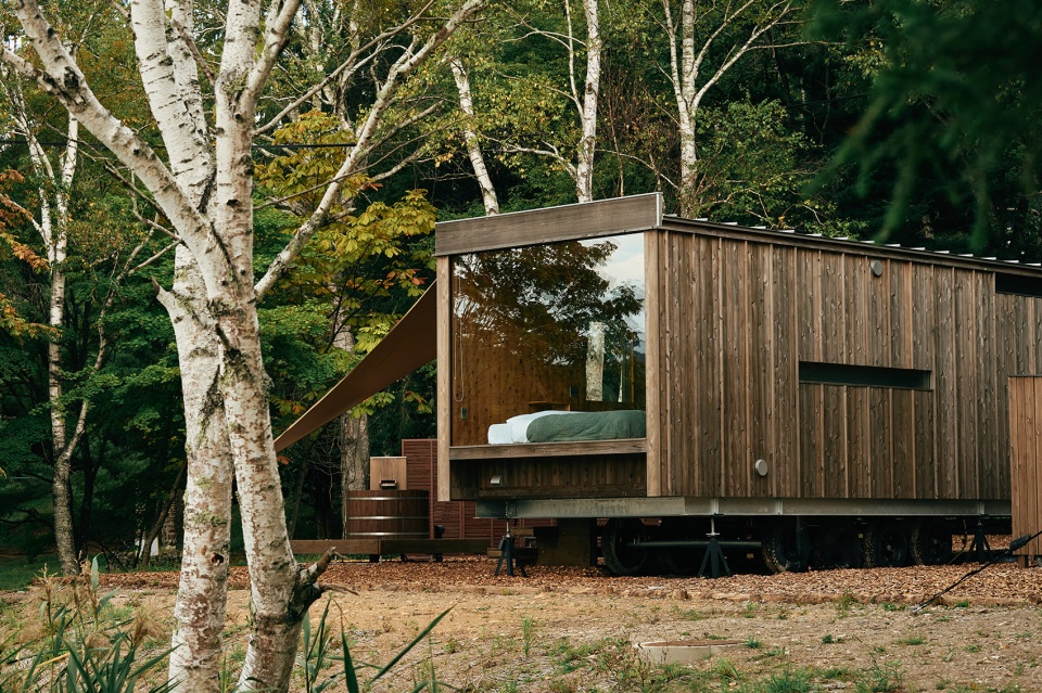 earthboat cave by pan projects