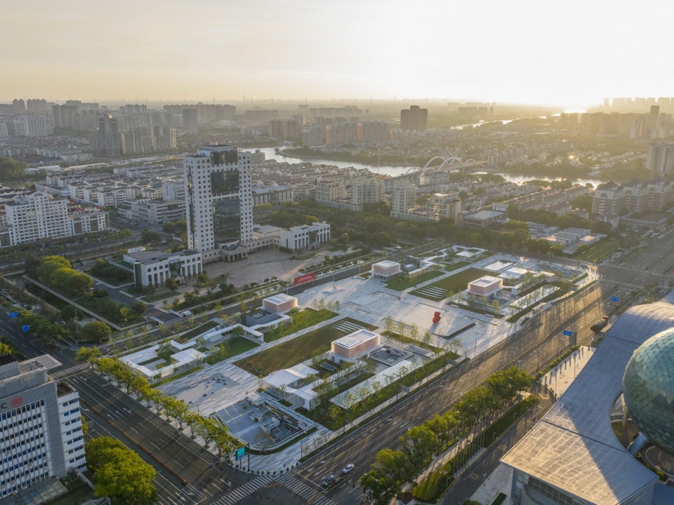 kunshan city square the above ground landscape architecture by dazhou and associates