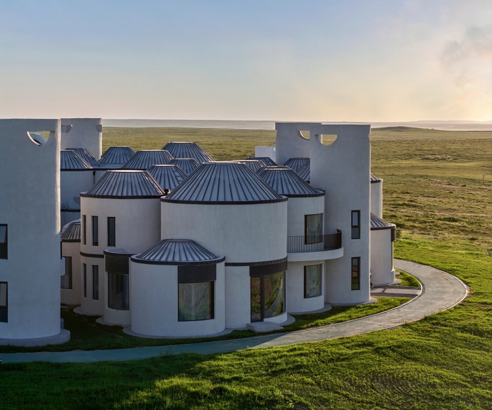 yuanverse living paradigms of the future grassland by aomomo studio