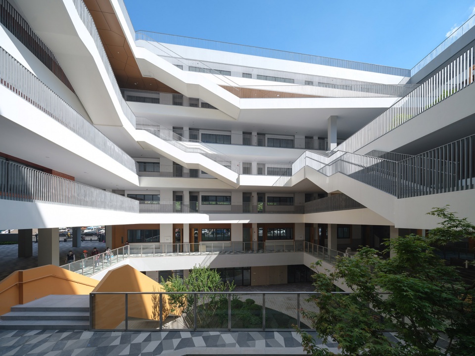The Relocation and Expansion Project of Wuning Middle School in Putuo District Shanghai by Atelier Archmixing