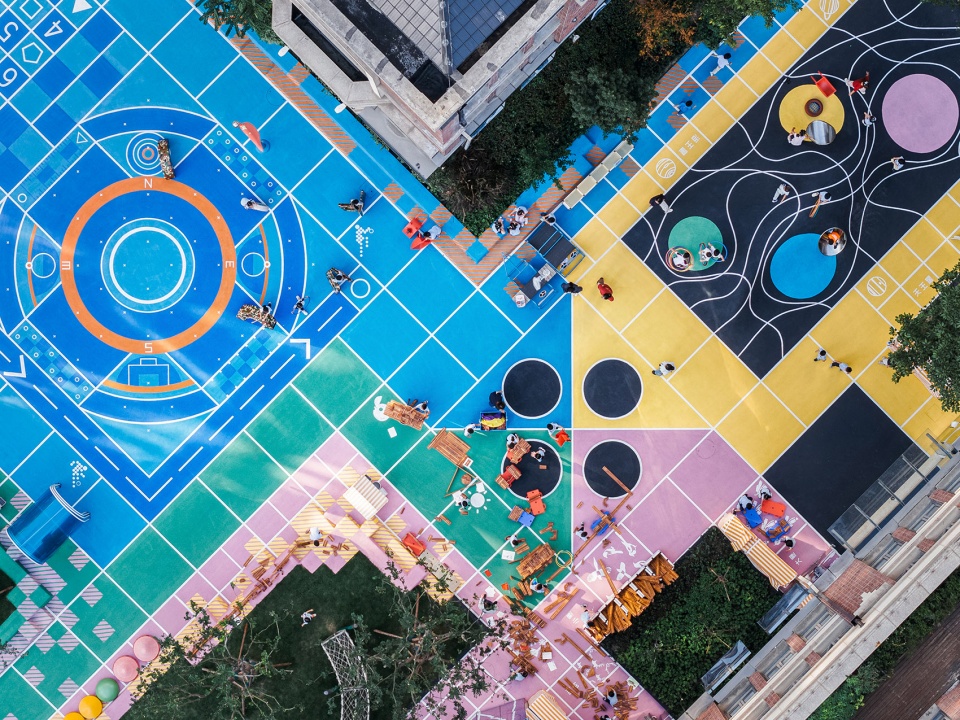 flying chess kindergarten by viascape design