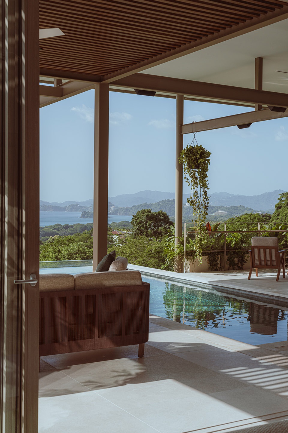 villa nuri by studio saxe