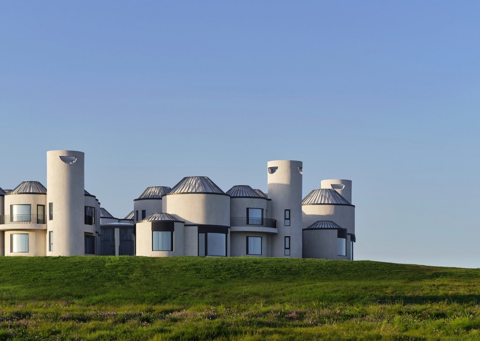 yuanverse living paradigms of the future grassland by aomomo studio