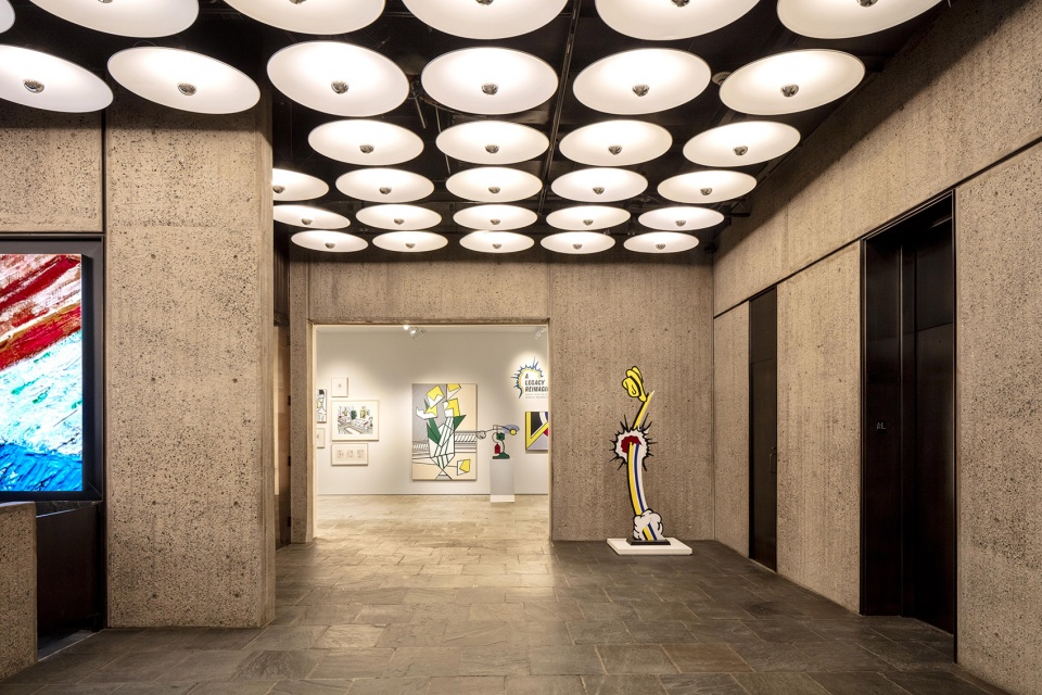 Transform the vitality of the street into the sincerity and profundity of art