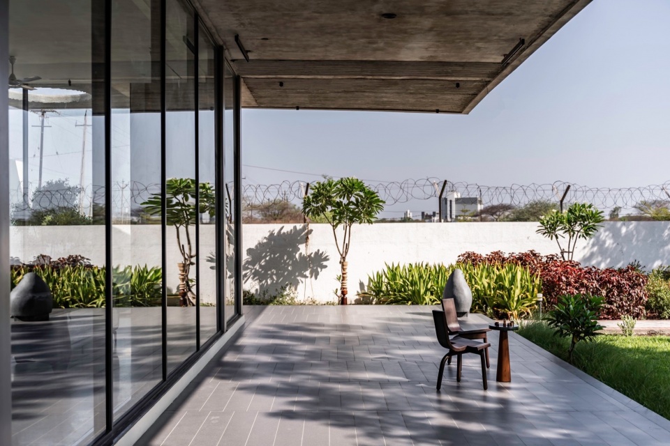 banyan farm by dhulia architecture design