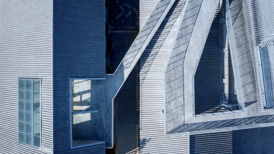 dali transformer factory theatrical district by atelier alter architects