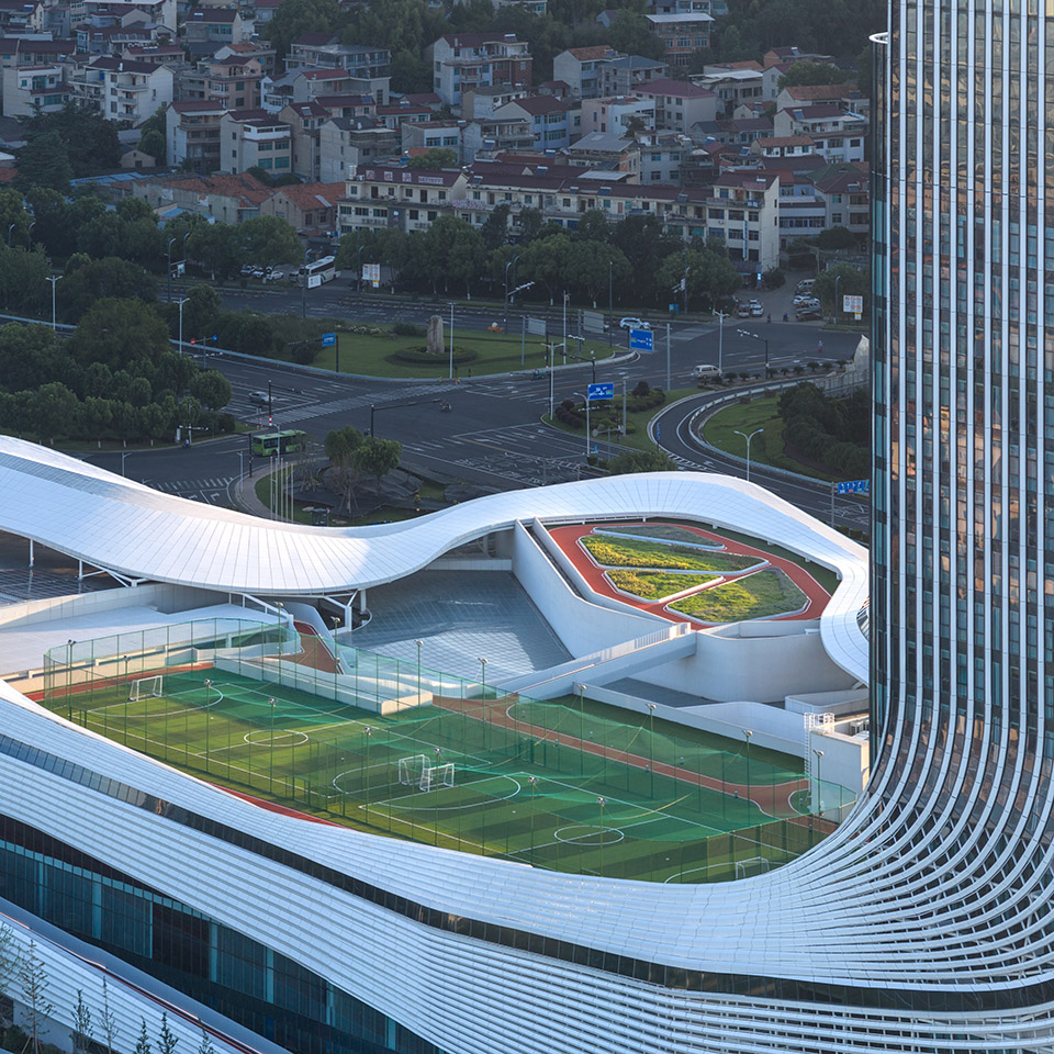 Xinchang Globular Center by line+ Zhu Peidong - 谷德设计网