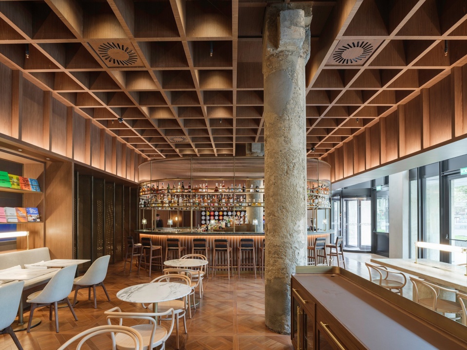 Telegraph Hotel