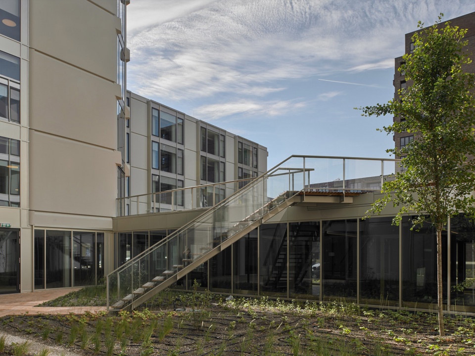 rijkskantoor haarlem by beyond space mvsa architects