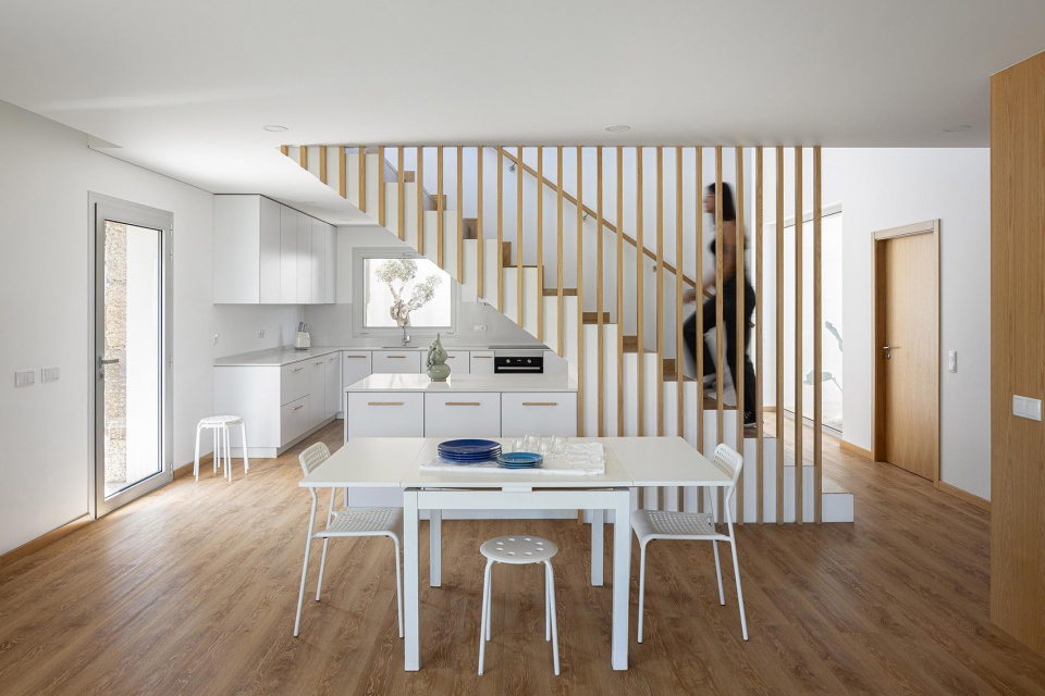 casa em mesao frio by daniel felix arquitectos