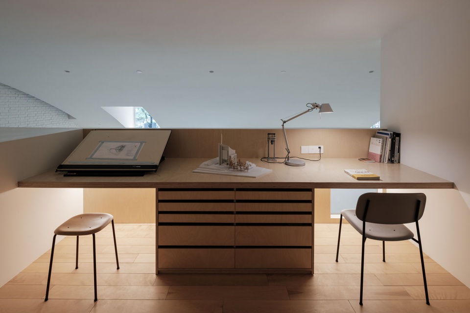 Office Renovation in OCT Loft