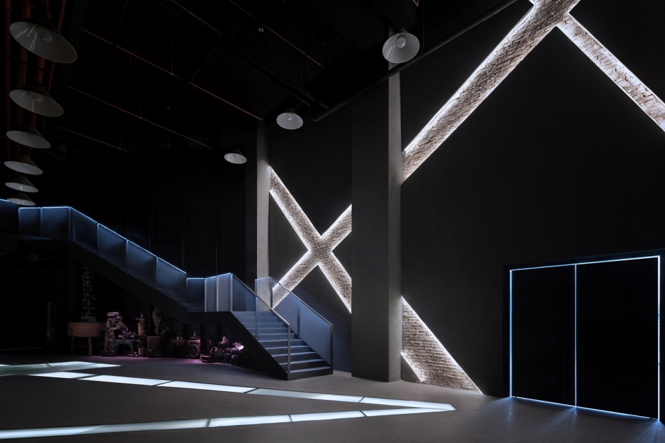 dali transformer factory theatrical district by atelier alter architects