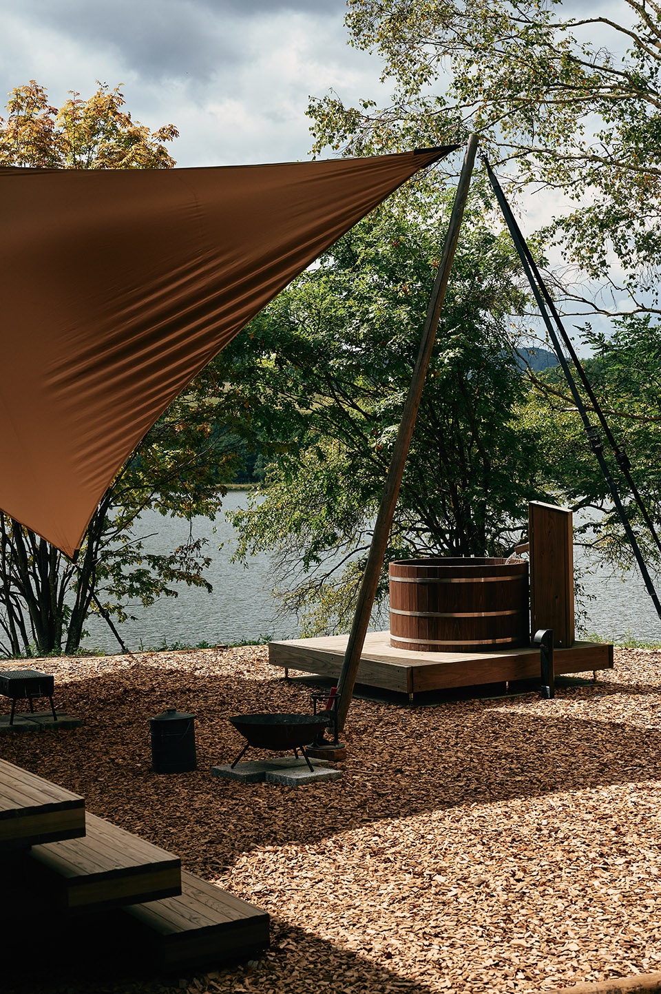 earthboat cave by pan projects