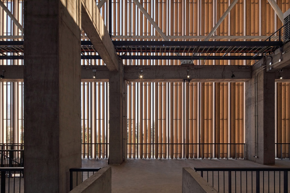 modernization project of universidad catolica stadium by idom