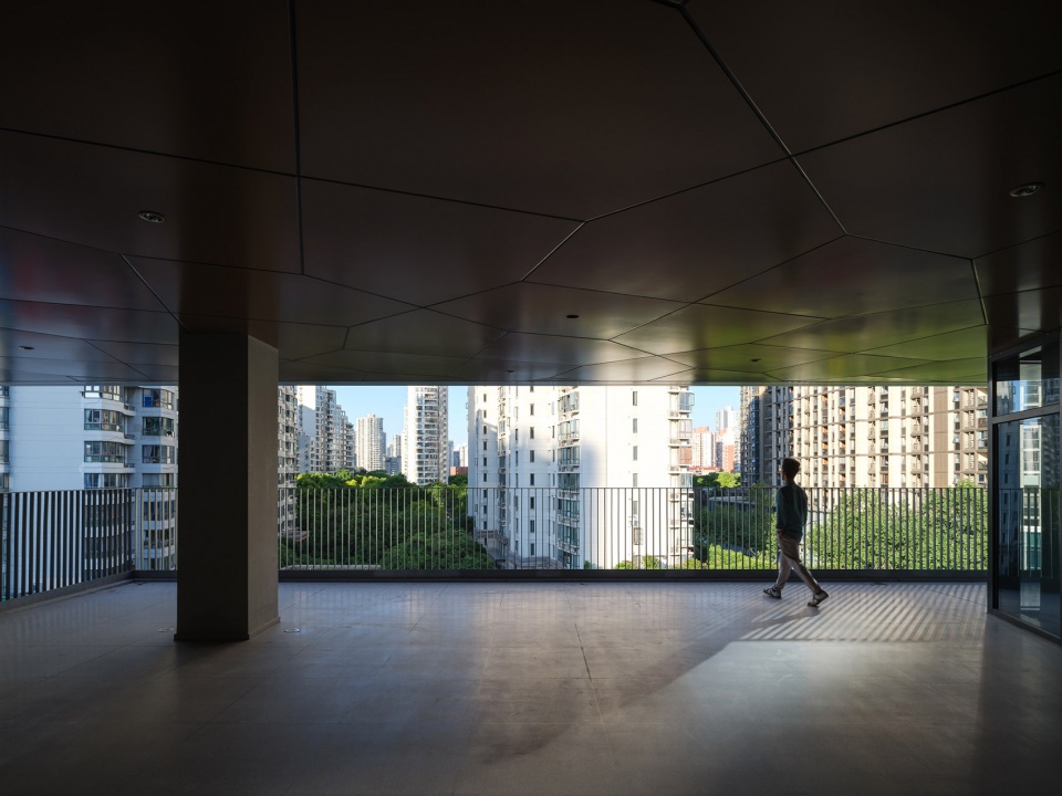 The Relocation and Expansion Project of Wuning Middle School in Putuo District Shanghai by Atelier Archmixing