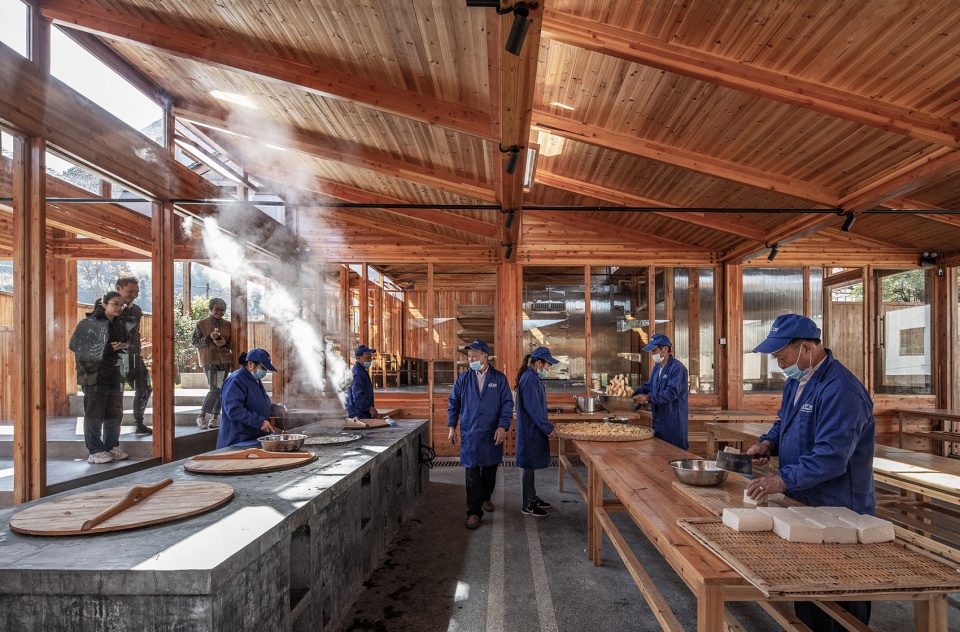 Le Prix Charlotte Perriand
