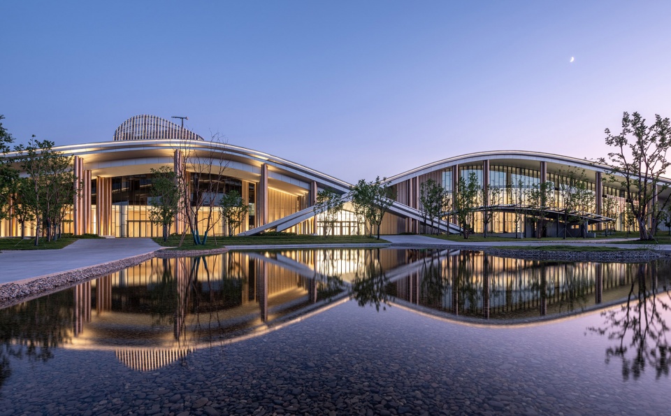 anji international convention and exhibtiion center by inernational frederic rolland architecture tus design group