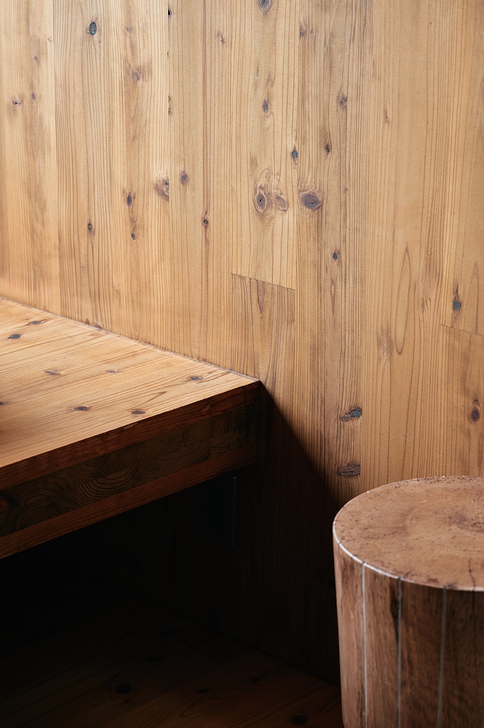 earthboat cave by pan projects