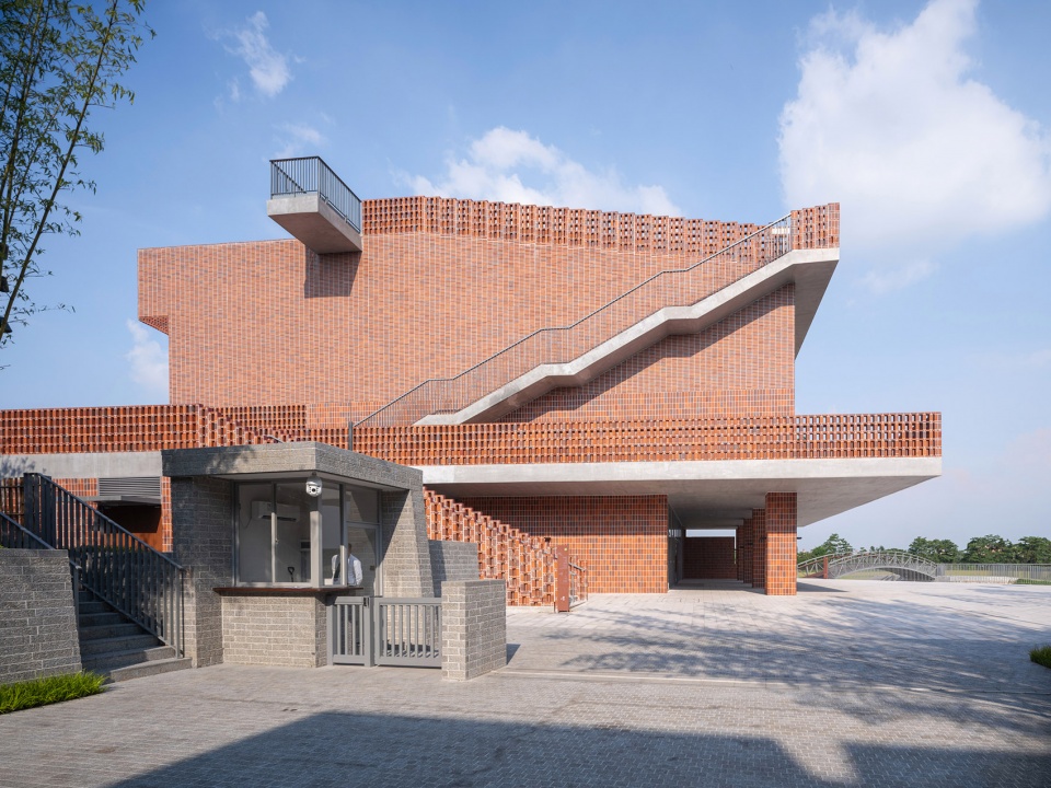 langtou gengxue education centre by fcjz