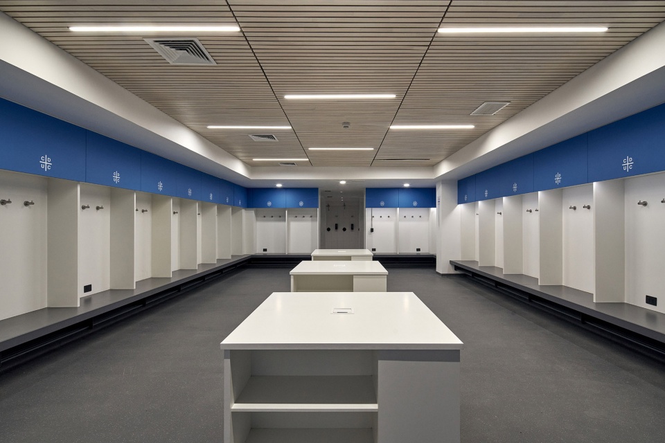 modernization project of universidad catolica stadium by idom