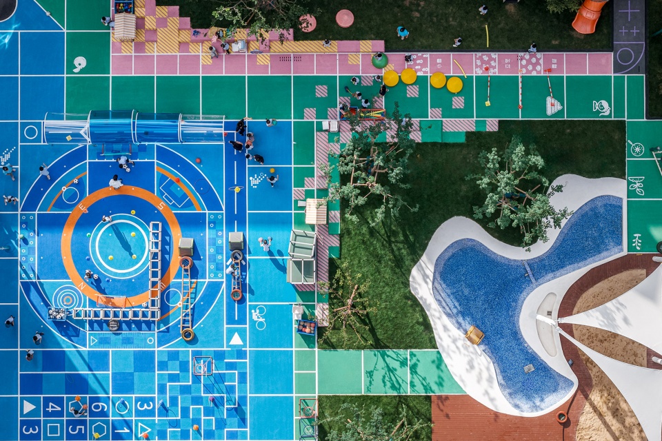 flying chess kindergarten by viascape design