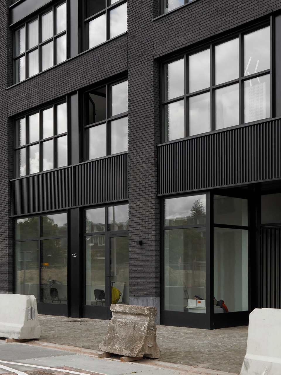 urban canyon by common practice